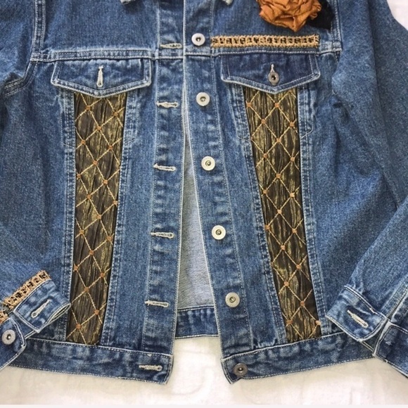 VINTAGE GLORIA VANDERBILT Jean Jacket Small Rosette Embroidered - Picture 4 of 6